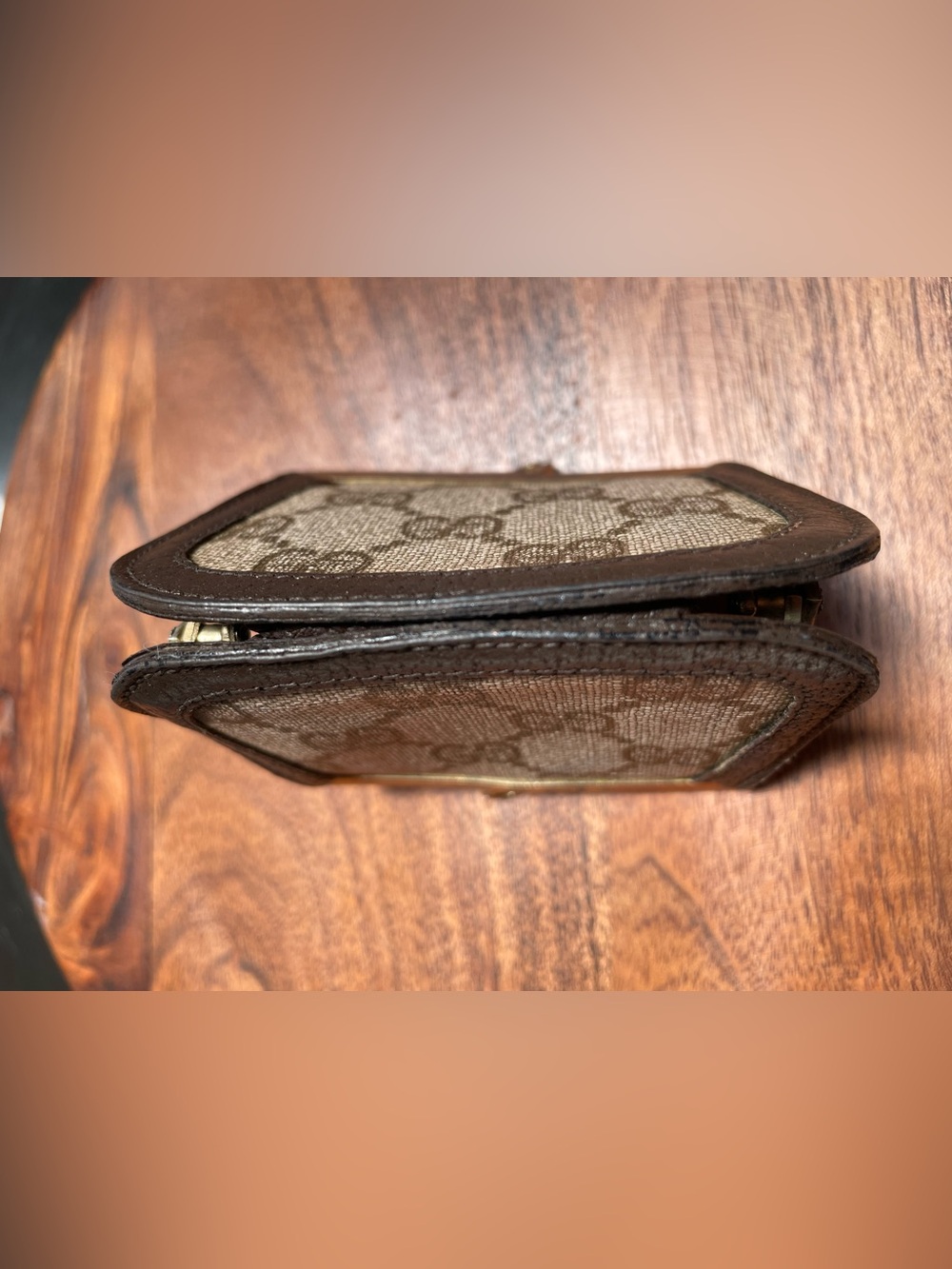 GUCCI Vintage G Kisslock Coin Purse w/COA - Picture 4 of 13